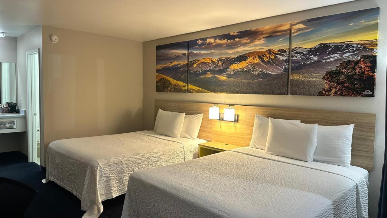 Days Inn By Wyndham Ridgecrest Near China Lake Naval Station Εξωτερικό φωτογραφία