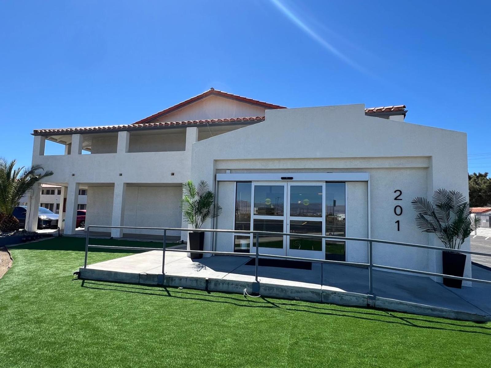 Days Inn By Wyndham Ridgecrest Near China Lake Naval Station Εξωτερικό φωτογραφία